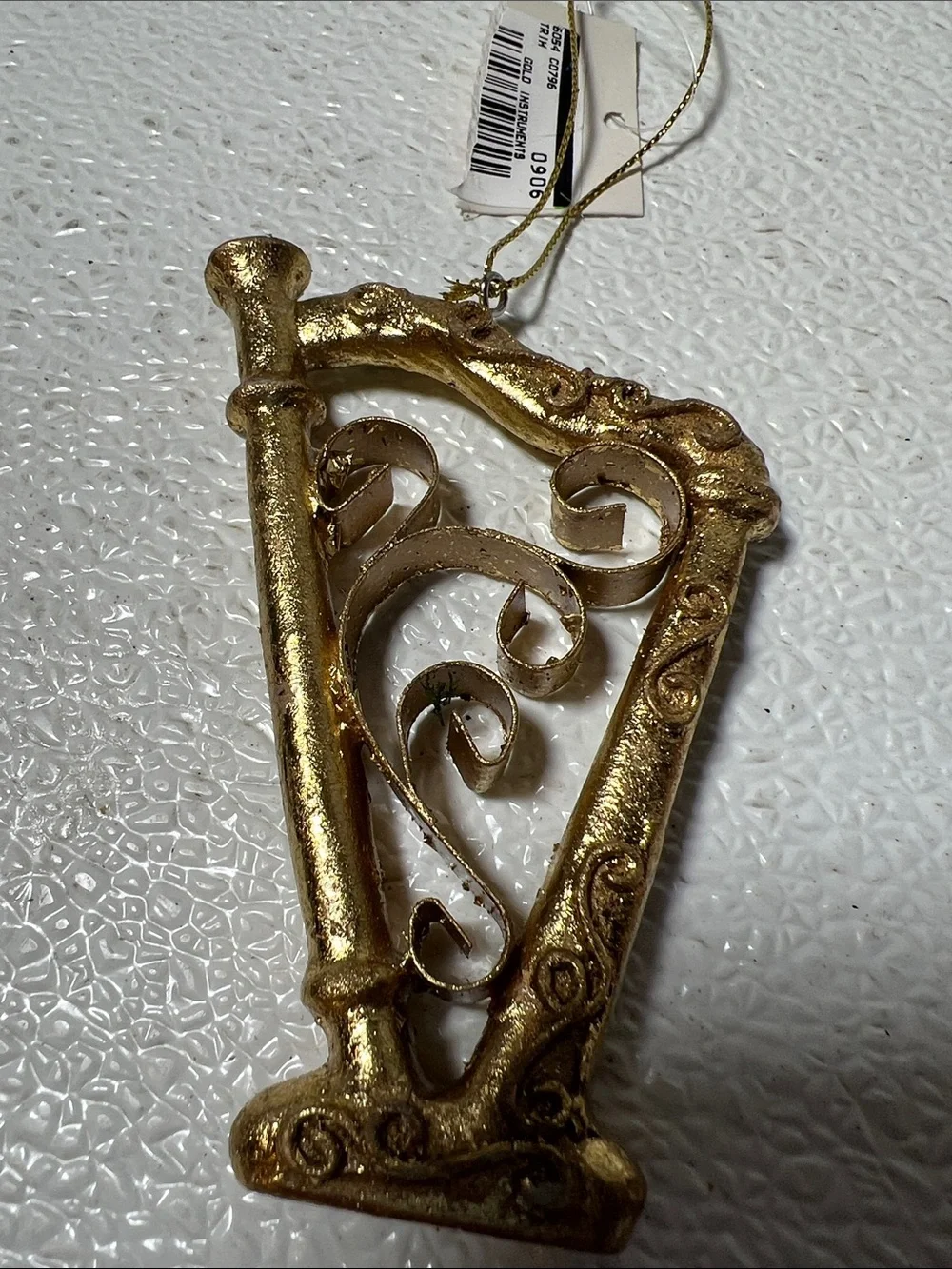 Gold Guitar and Harp Wall Decor Ornaments - Elegant Home Accent